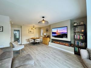 Photo 17- click for photo gallery